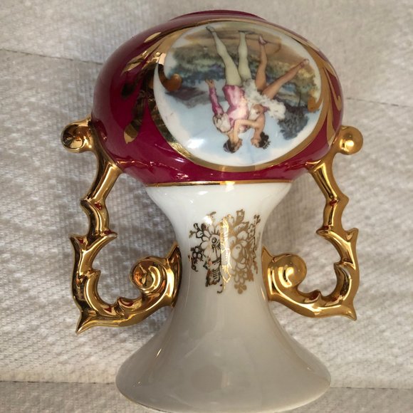 Beautiful small vase L.B Limoges porcelain art red gold couple dancing - Picture 5 of 6